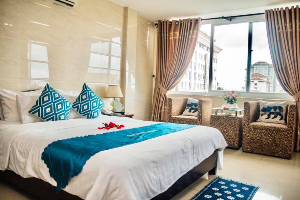 DMZ hotel